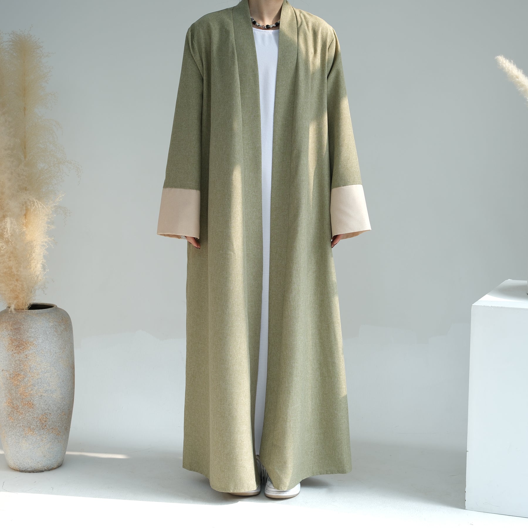 OPEN ABAYA - LINEN - MINIMALISTIC GREEN