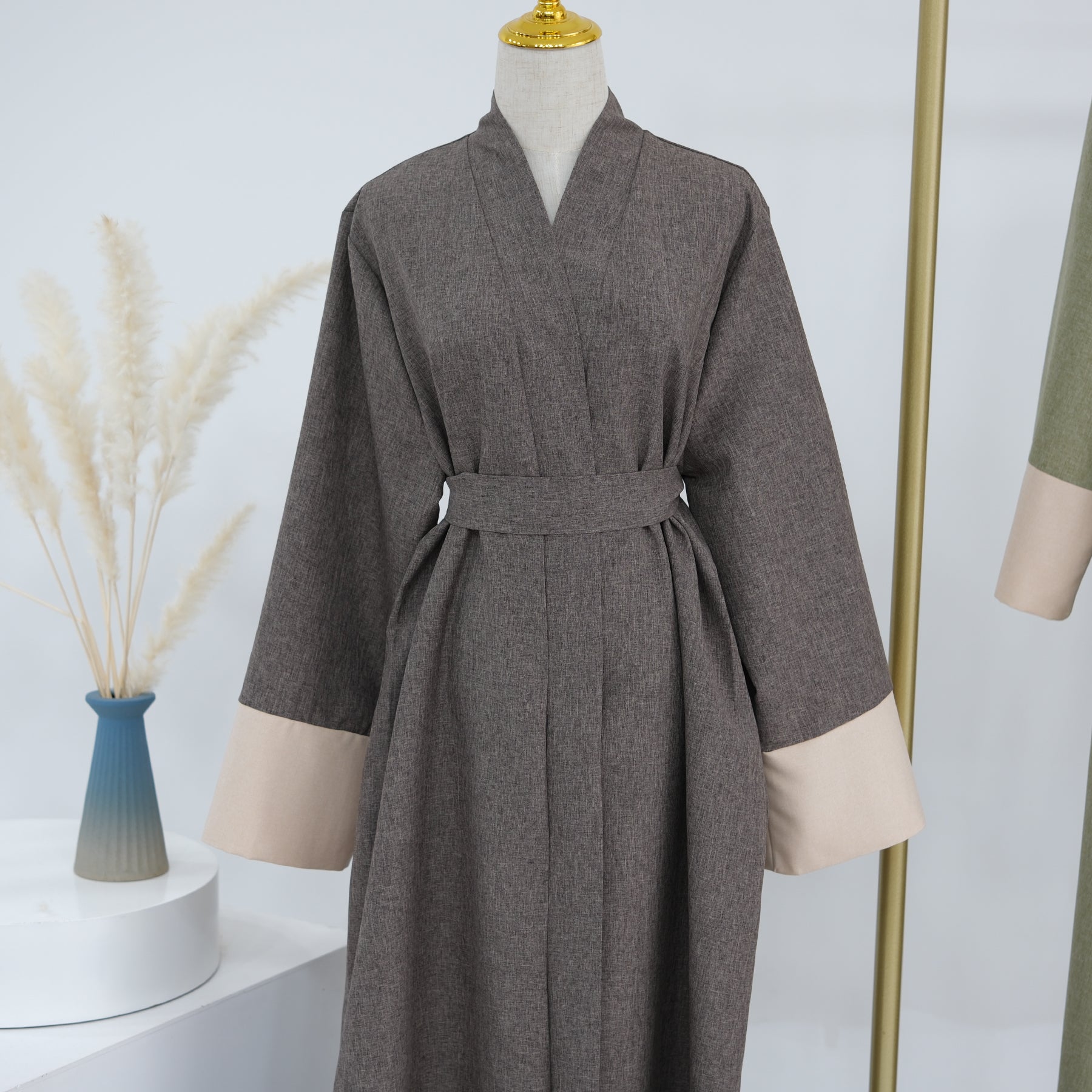 OPEN ABAYA - MINIMALISTIC BROWN